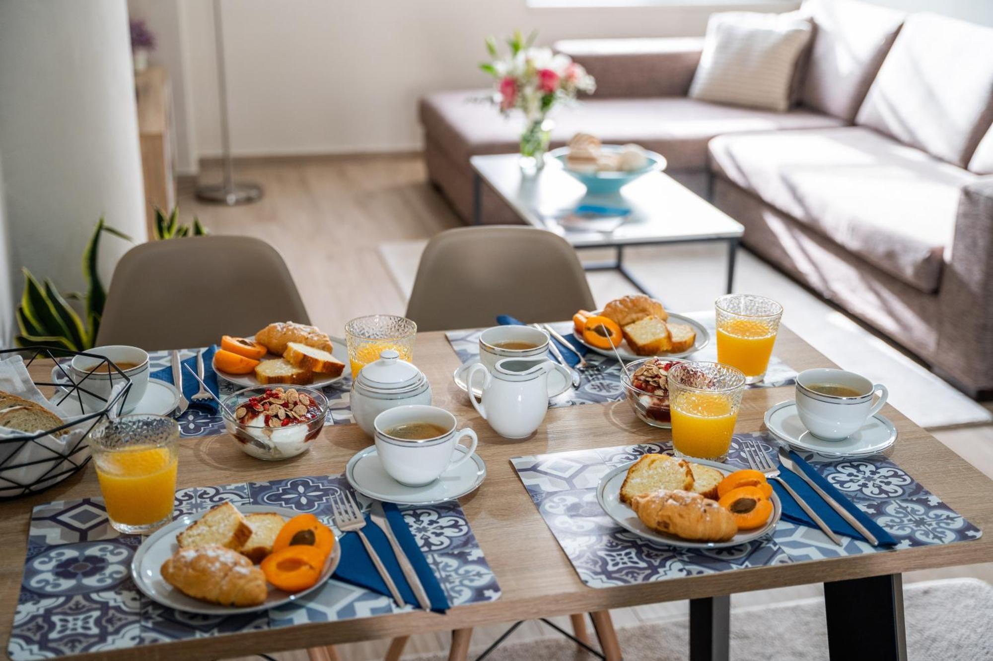 Lilium Luxury Apartment Igoumenitsa Ngoại thất bức ảnh